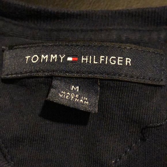 Tommy Hilfiger Shirt Medium - Picture 2 of 3